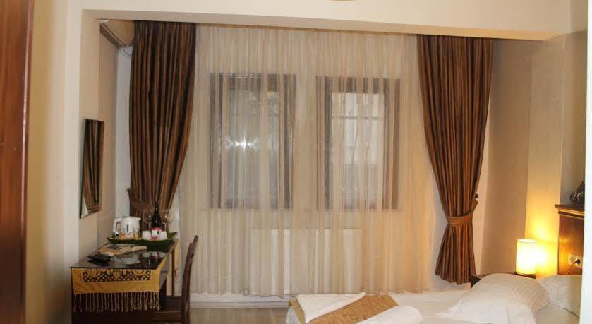 Elisa Hotel Стамбул Екстер'єр фото